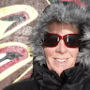 Meet your Posher, Lorie